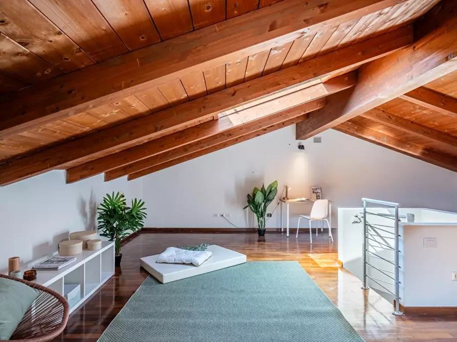Immagine 38 di Appartamento in vendita  a Cascina