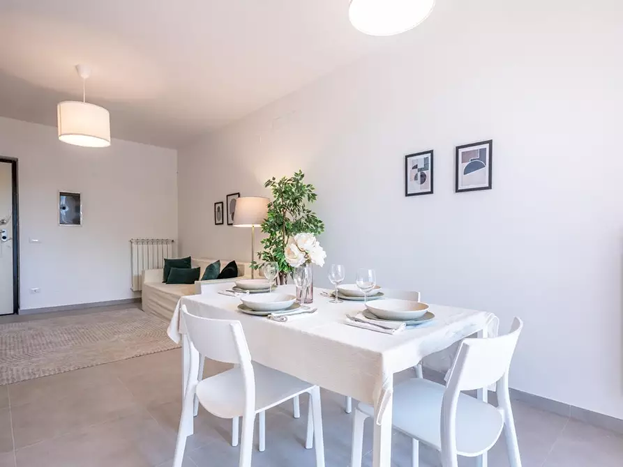 Immagine 16 di Appartamento in vendita  a Cascina