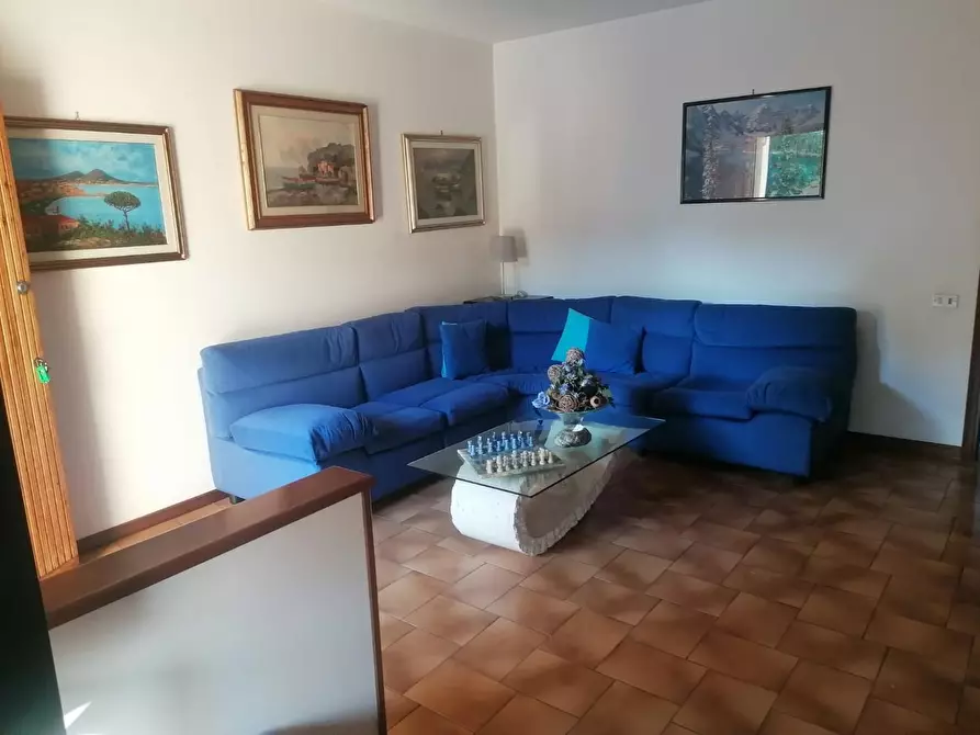 Immagine 1 di Villetta a schiera in vendita  a Poggio A Caiano
