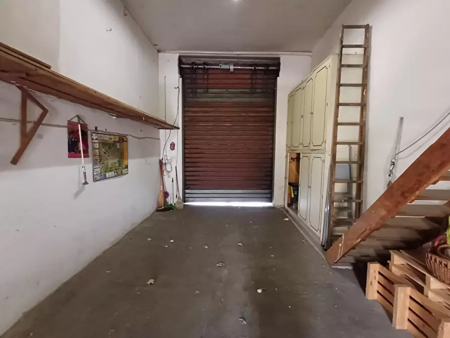 Immagine 15 di Appartamento in vendita  a Empoli