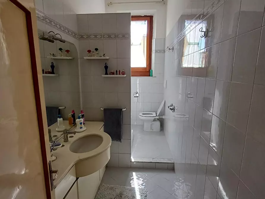 Immagine 5 di Appartamento in vendita  a Empoli