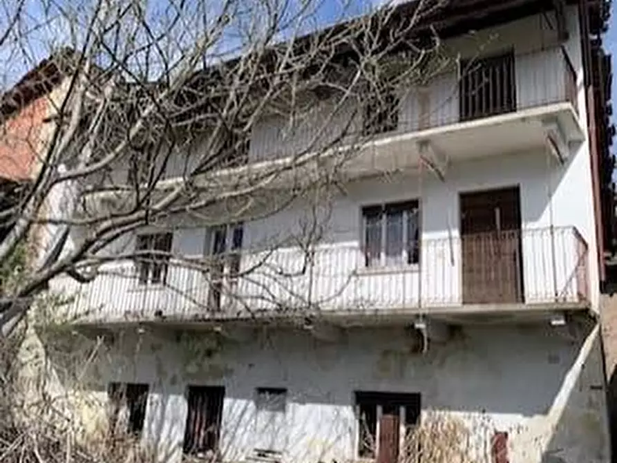 Immagine 11 di Casa indipendente in vendita  a Fontaneto D'agogna
