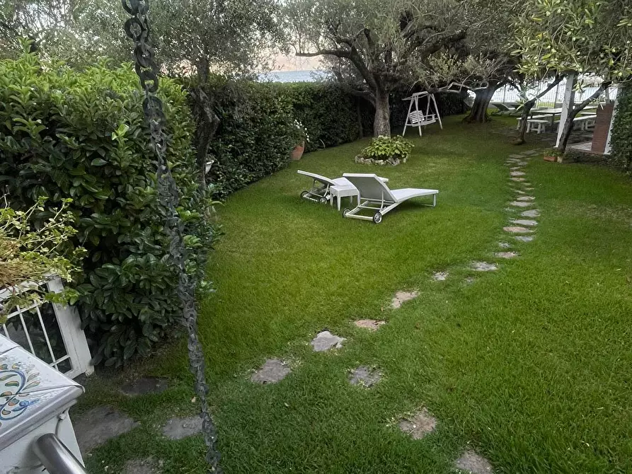 Immagine 19 di Villa in vendita  a San Giovanni A Piro