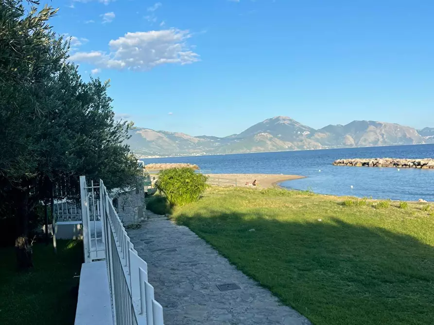 Immagine 28 di Villa in vendita  a San Giovanni A Piro