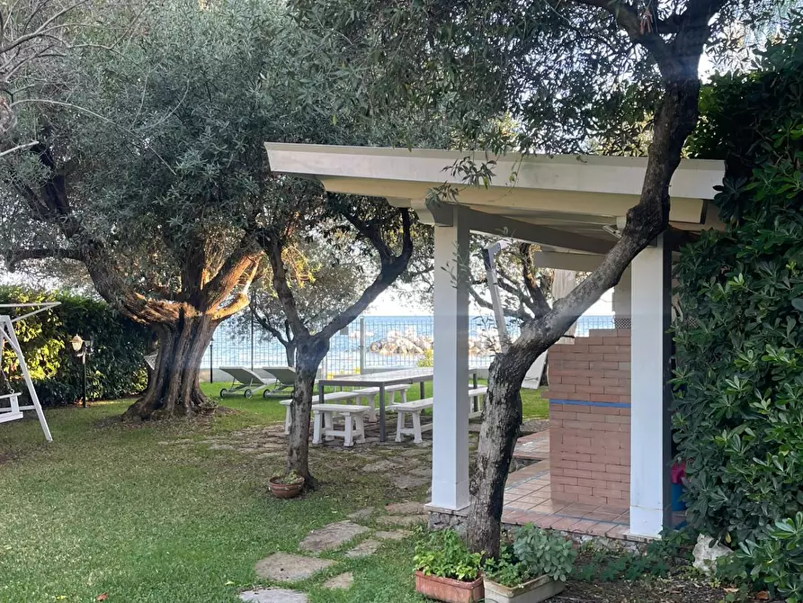Immagine 31 di Villa in vendita  a San Giovanni A Piro