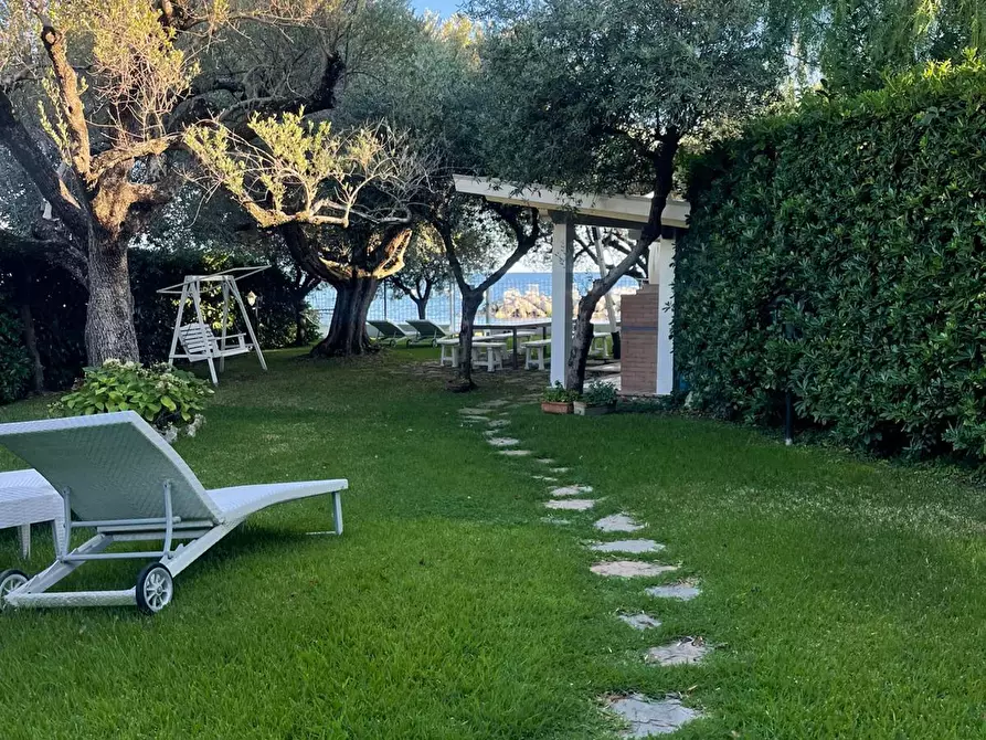 Immagine 48 di Villa in vendita  a San Giovanni A Piro
