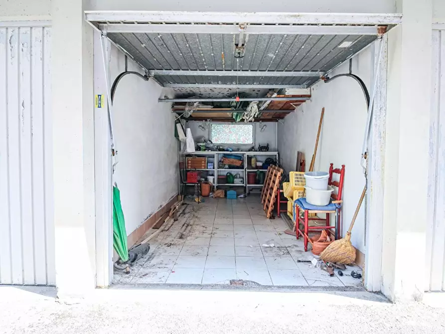Immagine 36 di Appartamento in vendita  a Pisa