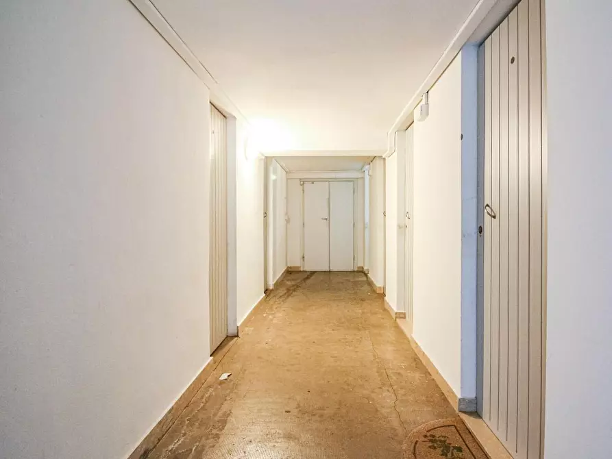 Immagine 34 di Appartamento in vendita  a Pisa