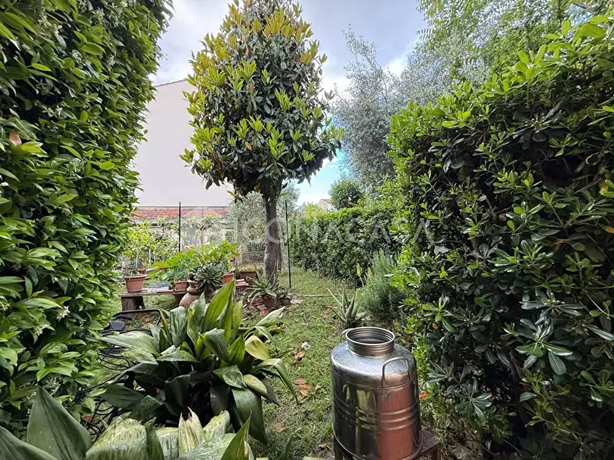 Immagine 42 di Appartamento in vendita  a Bientina
