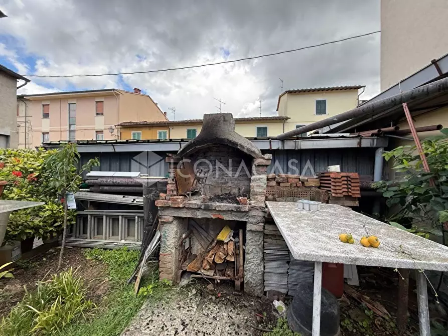 Immagine 41 di Appartamento in vendita  a Bientina