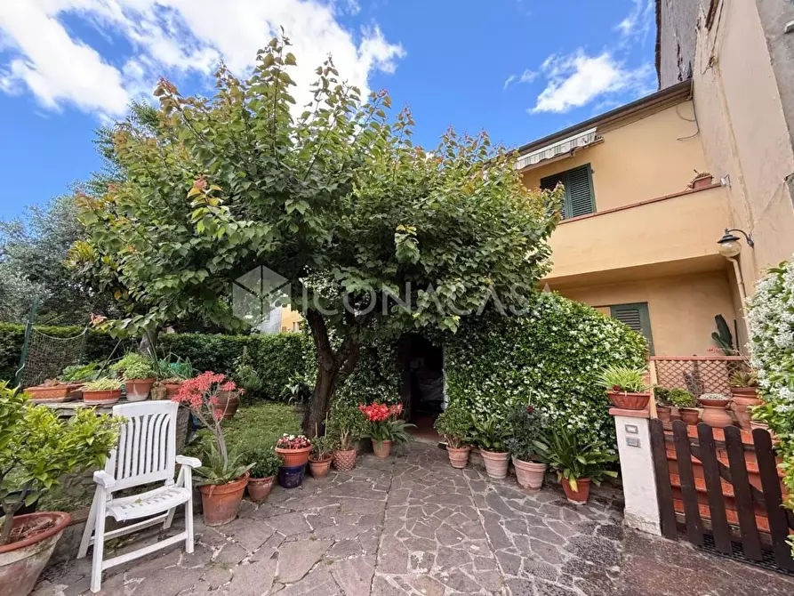 Immagine 32 di Appartamento in vendita  a Bientina