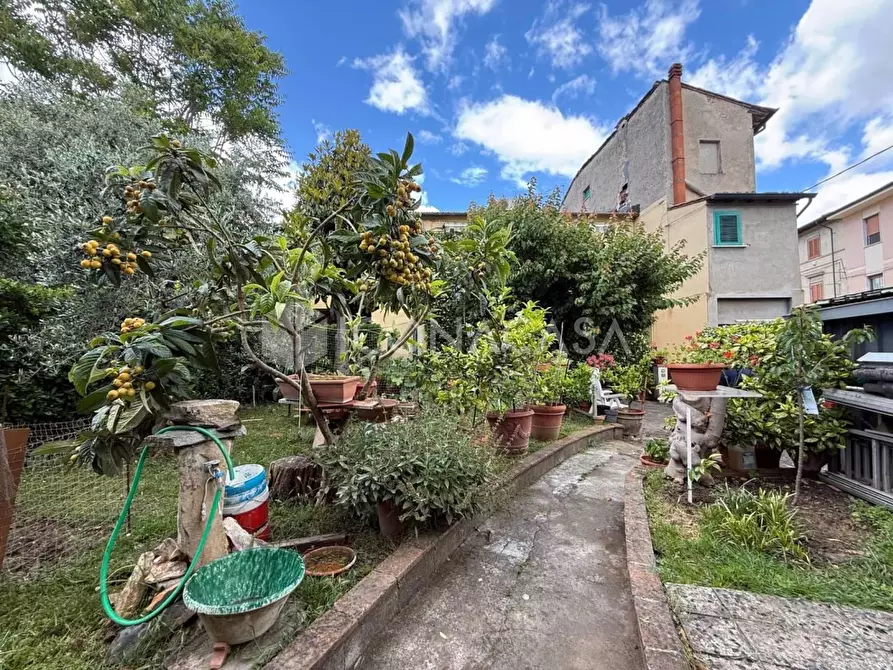Immagine 30 di Appartamento in vendita  a Bientina