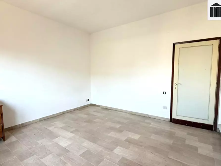 Immagine 17 di Appartamento in vendita  a Santa Croce Sull'arno