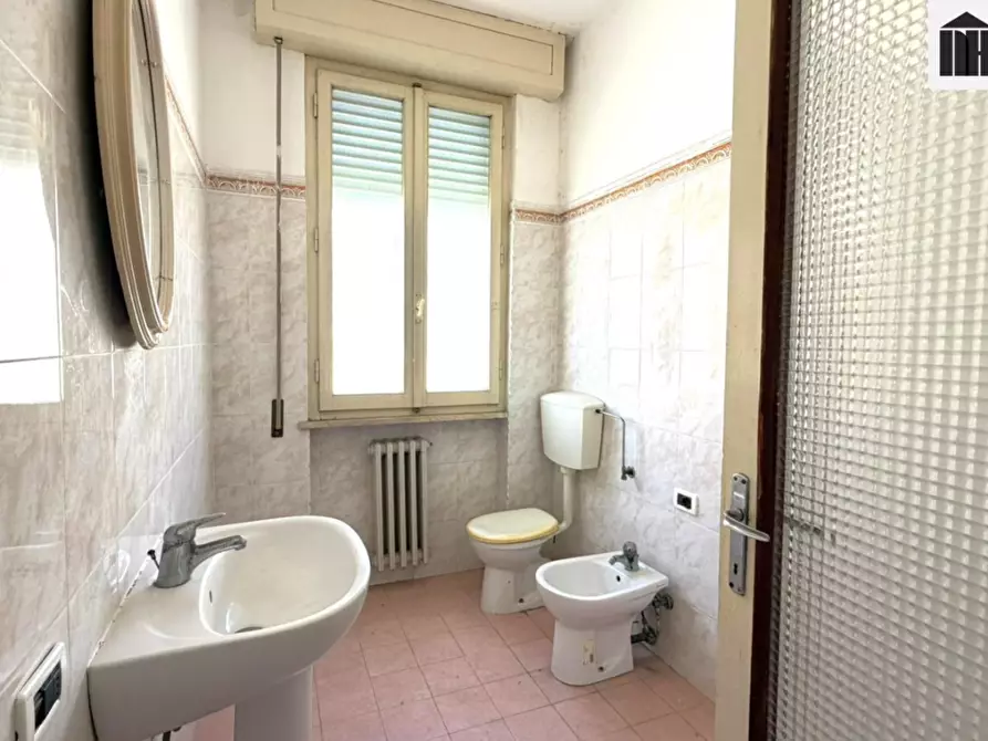 Immagine 19 di Appartamento in vendita  a Santa Croce Sull'arno