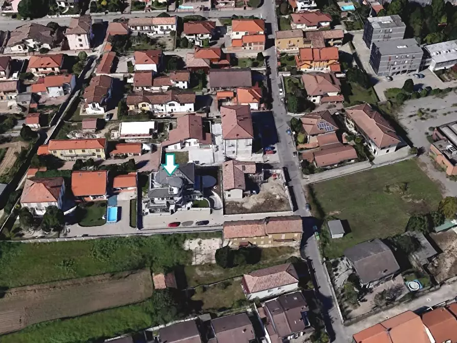 Immagine 2 di Appartamento in vendita  a Gambolo'