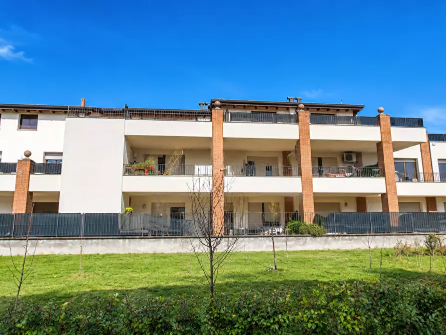 Immagine 1 di Appartamento in vendita  a Pizzale