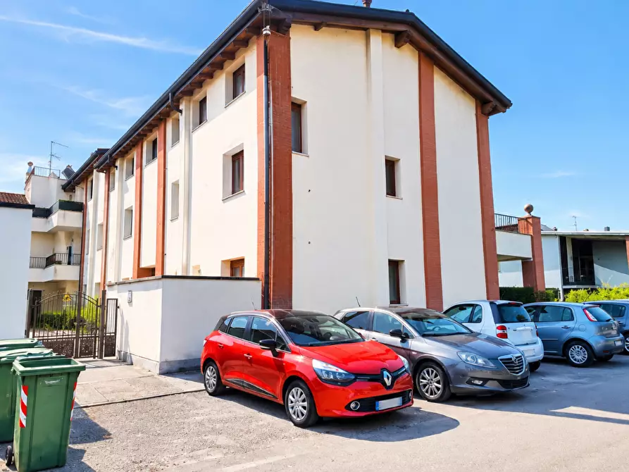 Immagine 2 di Appartamento in vendita  a Pizzale