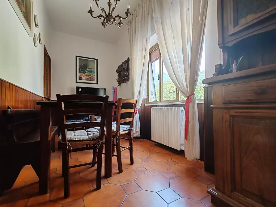 Immagine 8 di Appartamento in vendita  a Massa