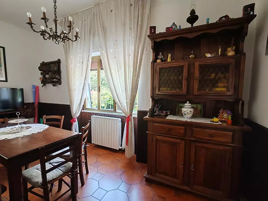 Immagine 7 di Appartamento in vendita  a Massa