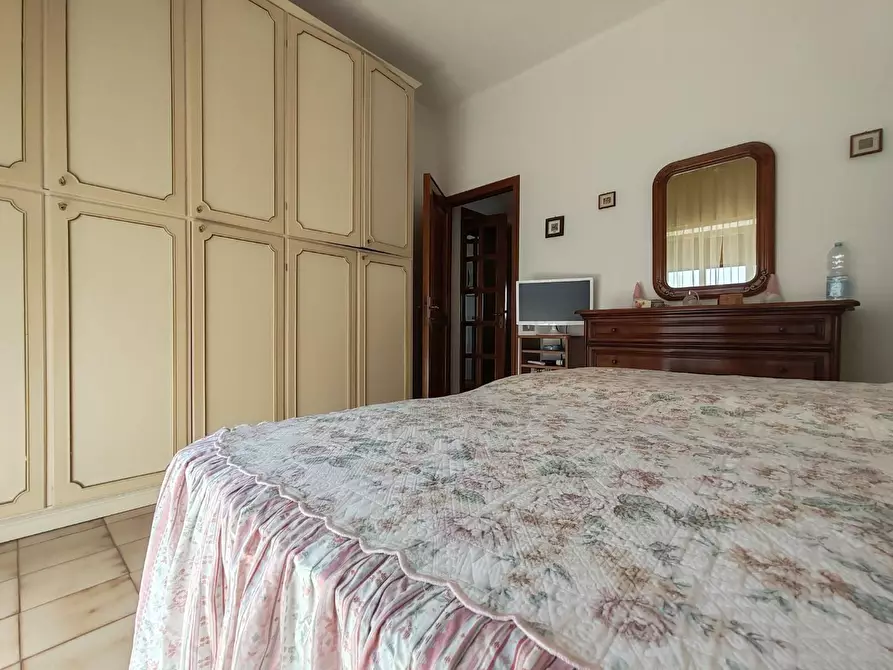 Immagine 15 di Appartamento in vendita  a Massa