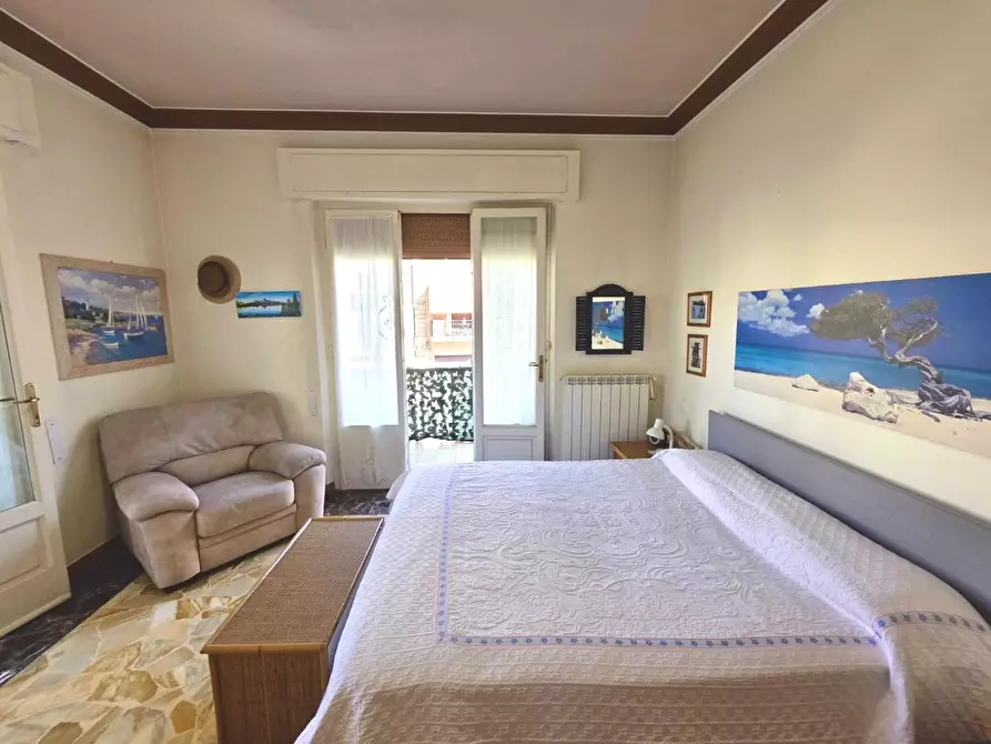 Immagine 9 di Appartamento in vendita  a Viareggio