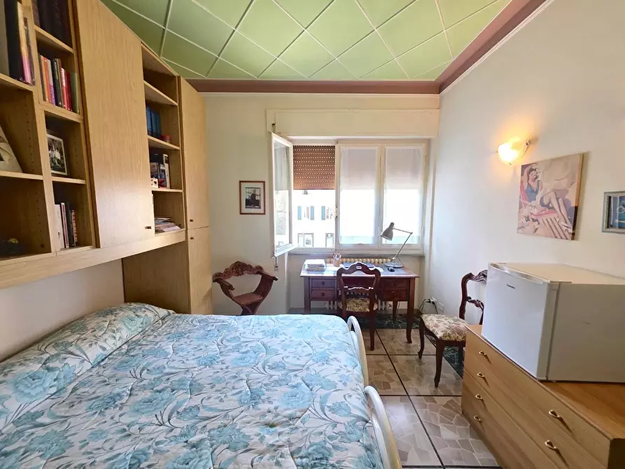 Immagine 10 di Appartamento in vendita  a Viareggio
