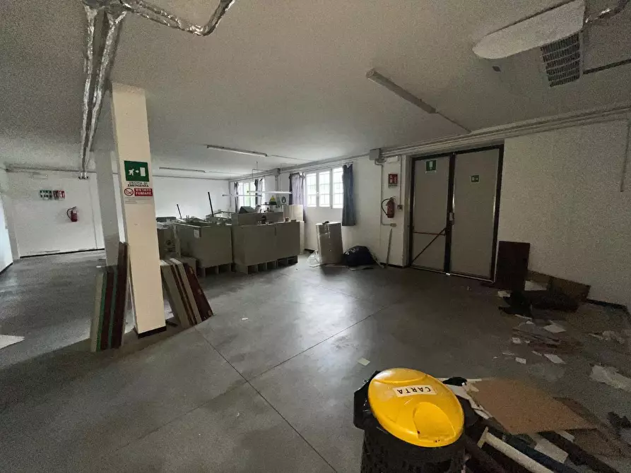 Immagine 7 di Capannone industriale in vendita  a Montelupo Fiorentino