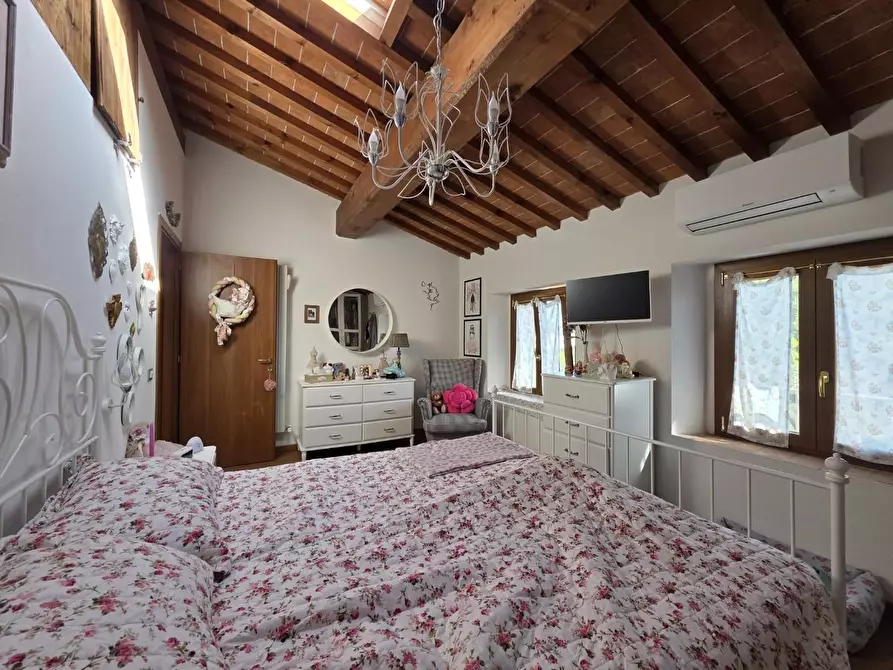 Immagine 22 di Appartamento in vendita  a Collesalvetti