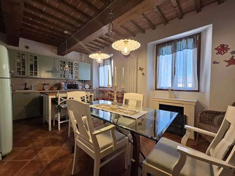 Immagine 9 di Appartamento in vendita  a Collesalvetti