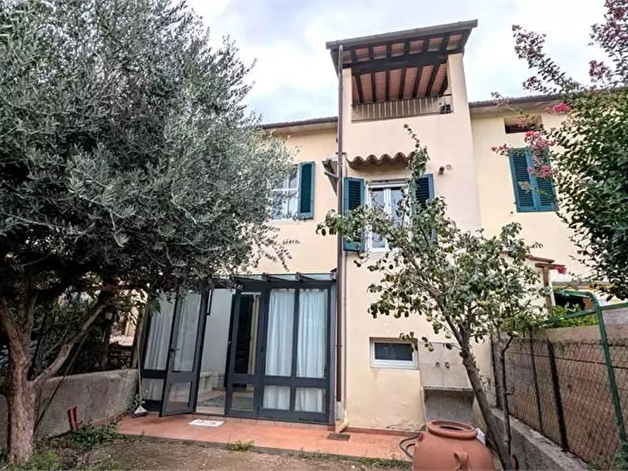 Immagine 4 di Terratetto in vendita  a Pistoia