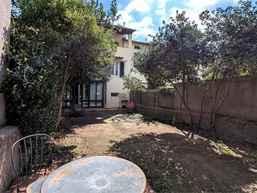 Immagine 44 di Terratetto in vendita  a Pistoia