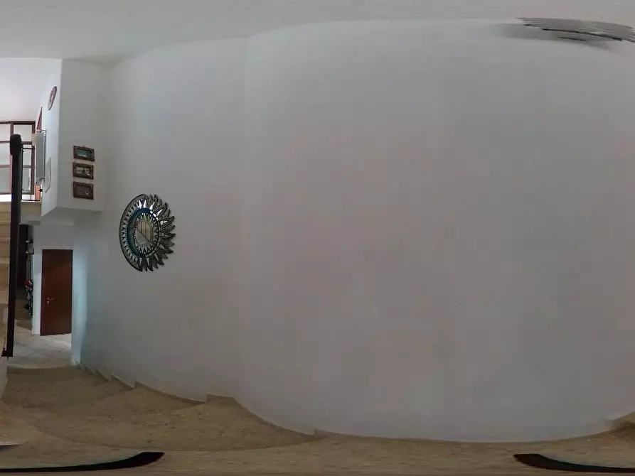 Immagine 32 di Appartamento in vendita  a Livorno