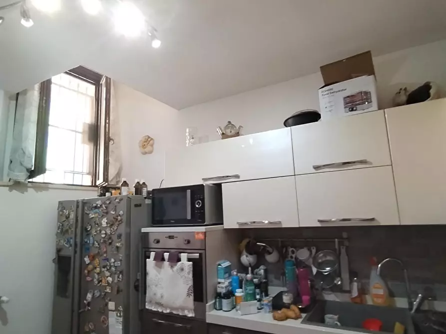 Immagine 5 di Appartamento in vendita  a Livorno