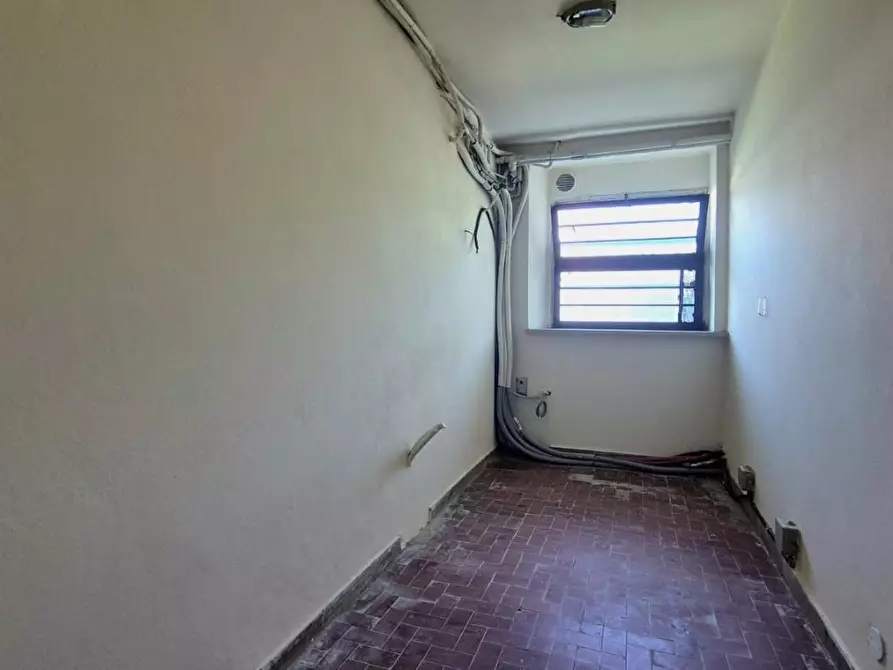 Immagine 25 di Appartamento in vendita  a Lucca