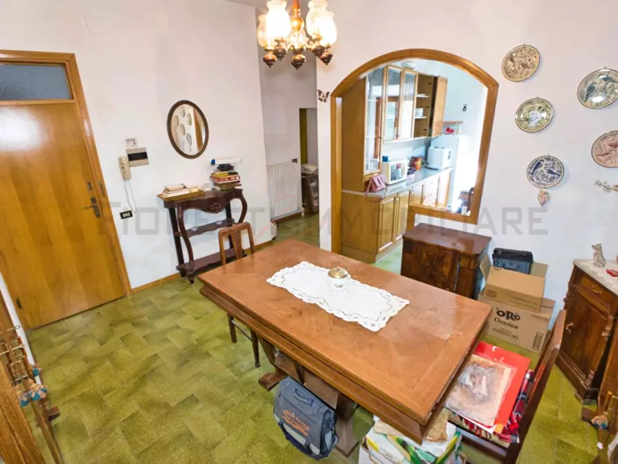 Immagine 9 di Appartamento in vendita  a Suvereto