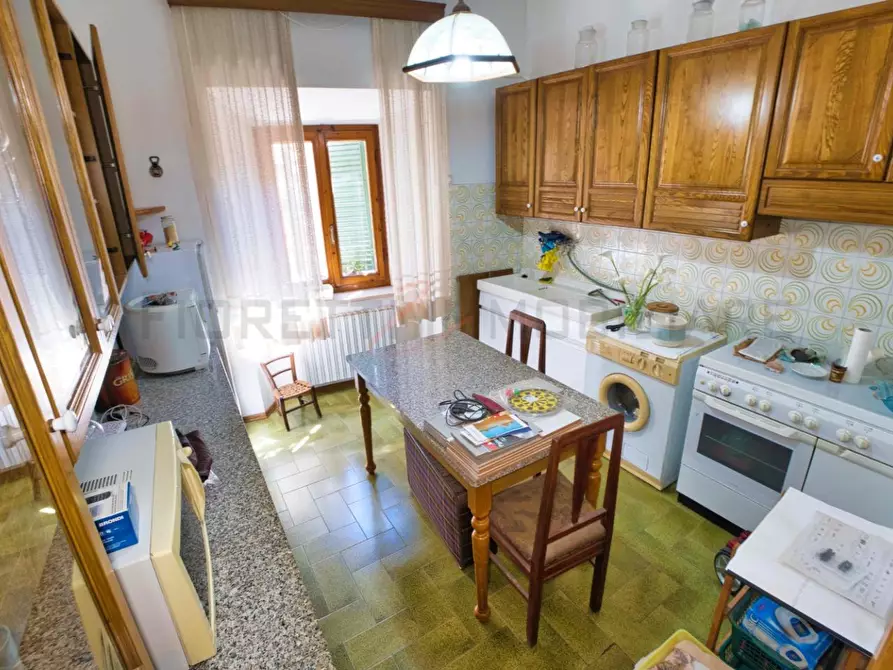 Immagine 7 di Appartamento in vendita  a Suvereto