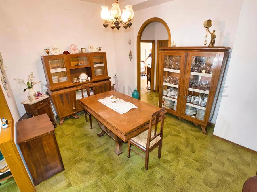 Immagine 14 di Appartamento in vendita  a Suvereto