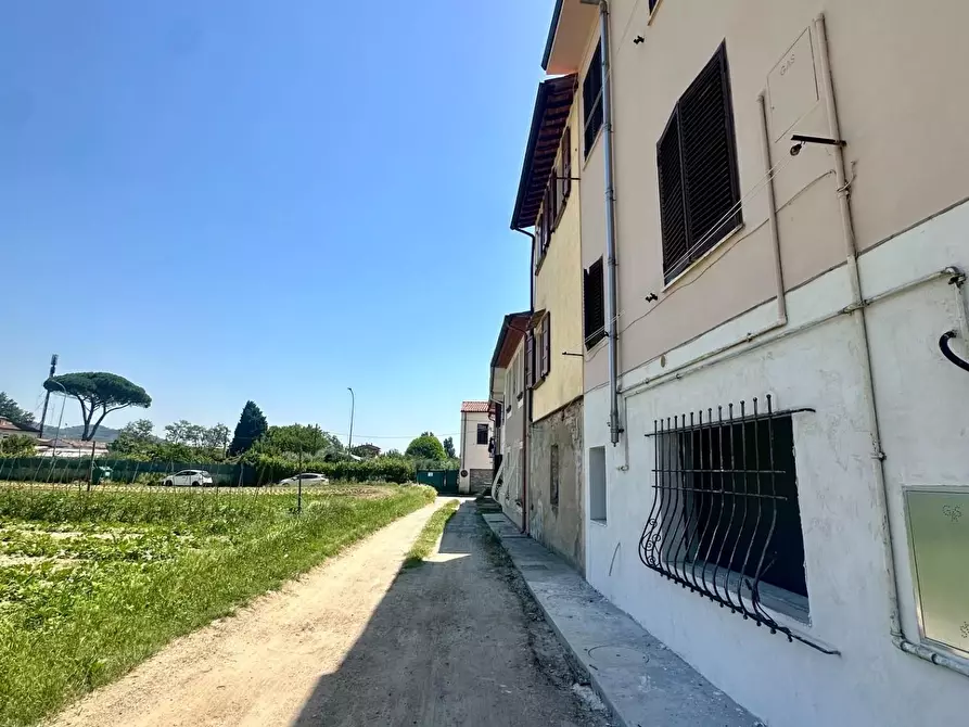 Immagine 34 di Terratetto in vendita  a Cascina