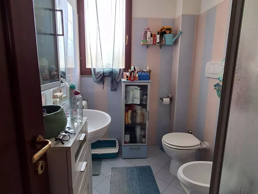 Immagine 12 di Casa bifamiliare in vendita  a Livorno