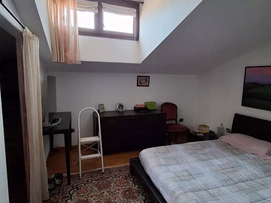 Immagine 16 di Casa bifamiliare in vendita  a Livorno