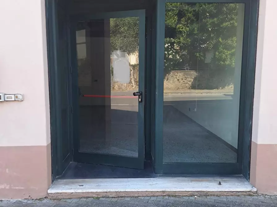 Immagine 7 di Capannone industriale in affitto  a Porcari