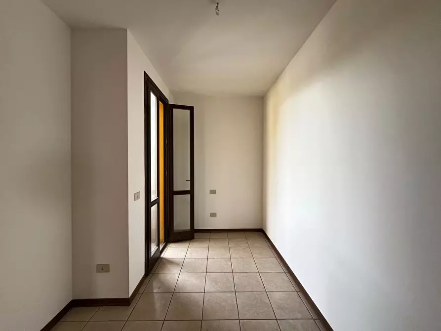 Immagine 10 di Appartamento in vendita  a Santa Maria A Monte