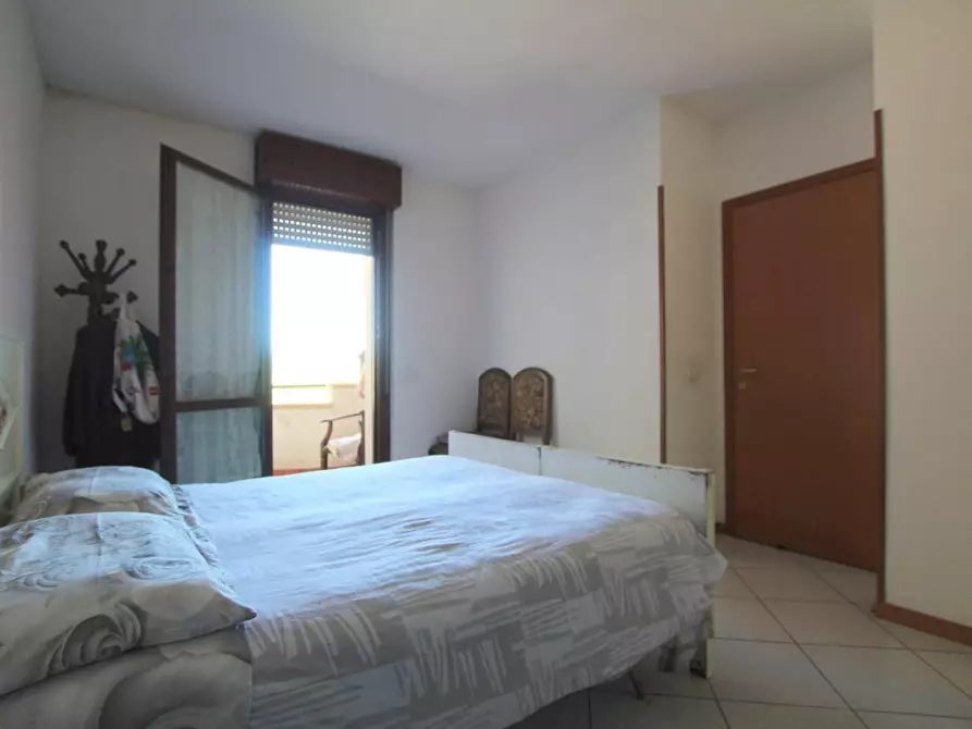 Immagine 17 di Appartamento in vendita  a Siena