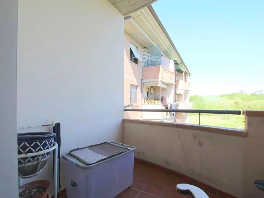 Immagine 22 di Appartamento in vendita  a Siena