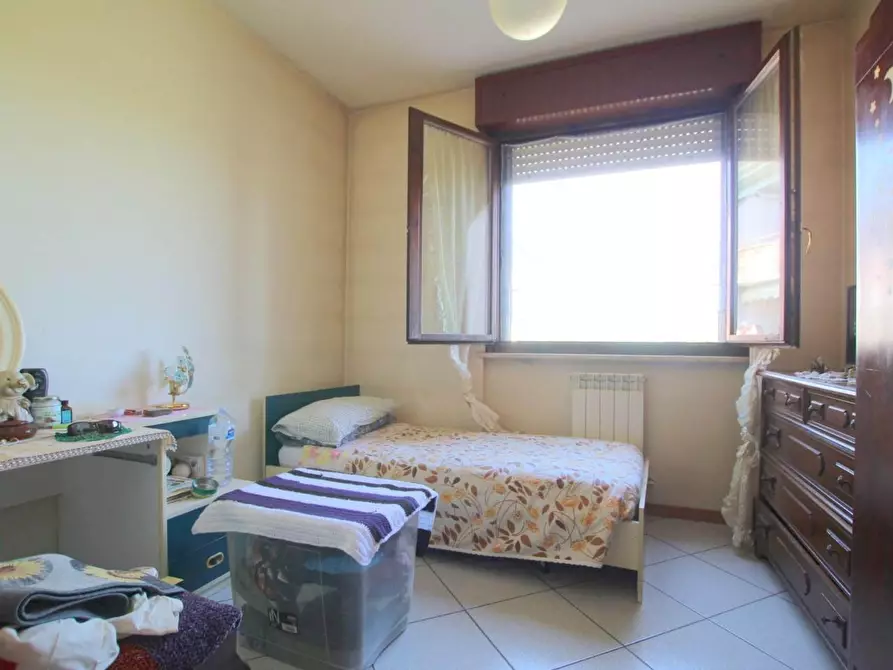 Immagine 12 di Appartamento in vendita  a Siena