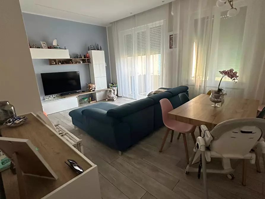 Immagine 3 di Appartamento in vendita  a Campiglia Marittima