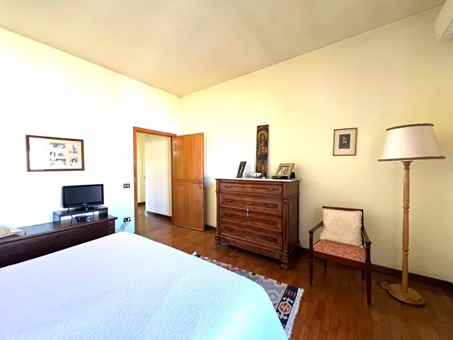 Immagine 21 di Appartamento in vendita  a Empoli