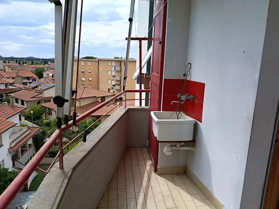 Immagine 14 di Appartamento in vendita  a Campiglia Marittima