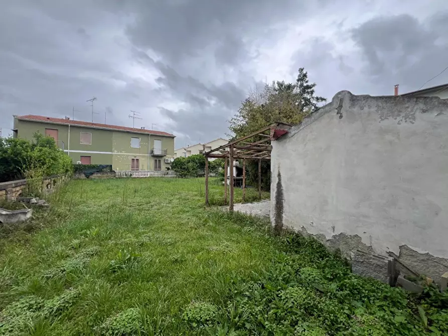Immagine 8 di Casa bifamiliare in vendita  a Rosignano Marittimo