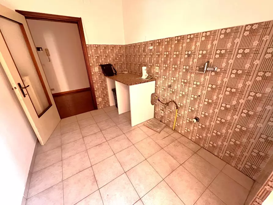 Immagine 7 di Appartamento in vendita  a Cascina